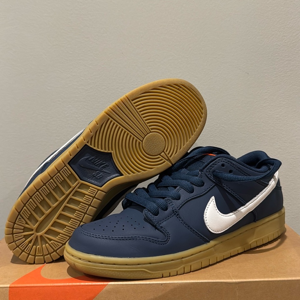 Used Men’s Nike SB Dunk Low Pro Size 7.5, Women’s 9.